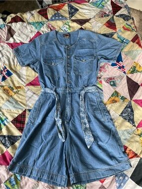 Vintage Gloria Vanderbilt Blue Denim Short Jumpsuit Romper with Tie Belt